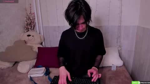 Calvin Owens online show from 09.13.25