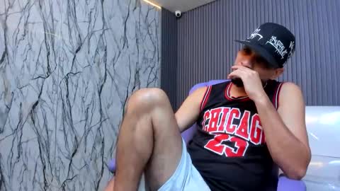 Snapshot of cam_xman chatting on 04.29.26 cam_xman online show from 04.29.26