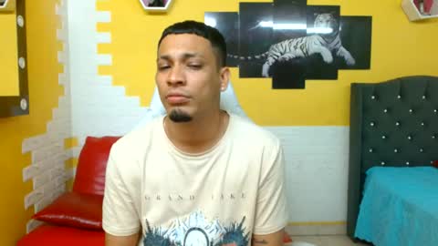 Snapshot of cam_xman chatting on 05.23.26 cam_xman online show from 05.23.26