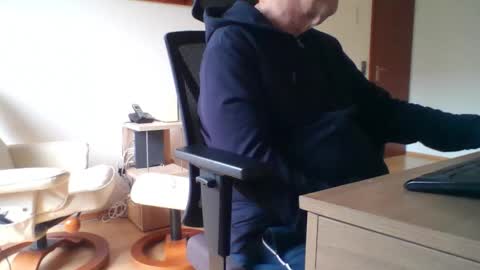 Snapshot of camcologne chatting on 02.10.26 camcologne online show from 02.10.26