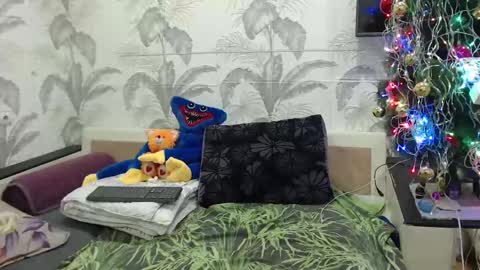 CamDiva1 online show from 02.20.25