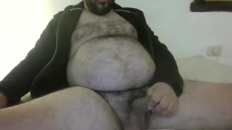 Snapshot of camera008 chatting on 05.04.26 camera008 online show from 05.04.26