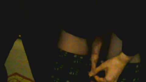 Snapshot of cameraaa chatting on 01.05.25 cameraaa online show from 01.05.25