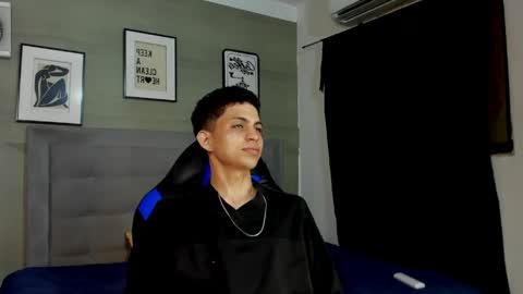 Snapshot of cameron_lux4 chatting on 04.16.26 CAMERON online show from 04.16.26