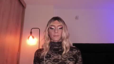 Cameron online show from 01.11.26