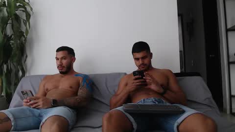 Jose online show from 09.11.25