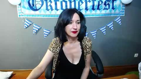 Cameronenns online show from 09.26.25