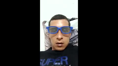 Snapshot of cameronsilverman chatting on 04.28.26 cameronsilverman online show from 04.28.26