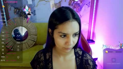 Snapshot of cami_monroe_m chatting on 05.25.26 cami online show from 05.25.26
