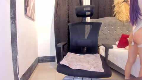   online show from 03.05.26