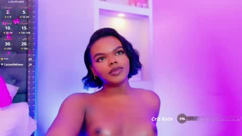 Snapshot of camiestrada chatting on 09.17.25 camiestrada online show from 09.17.25