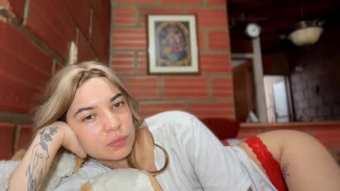 camii19y online show from 11.10.25