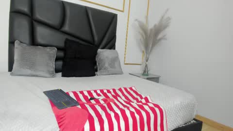 Snapshot of camiirosse chatting on 05.19.26 camiirosse online show from 05.19.26