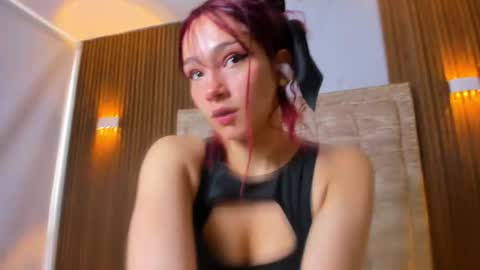Snapshot of camiirosse chatting on 05.21.26 camiirosse online show from 05.21.26