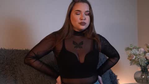 camika1203 online show from 01.16.26