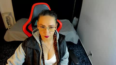 Snapshot of camila_bj chatting on 05.20.26 camila_bj online show from 05.20.26