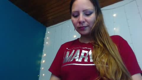 Snapshot of camila_delarosa chatting on 12.28.24 camila online show from 12.28.24