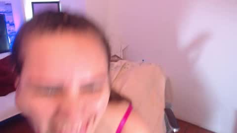 Snapshot of camila_delarosa chatting on 09.23.25 camila online show from 09.23.25