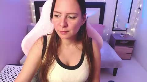 Snapshot of camila_delarosa chatting on 07.30.26 camila online show from 07.30.26