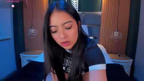 Camila online show from 09.15.25