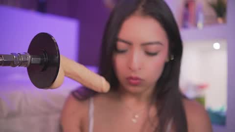 Camila online show from 04.11.26