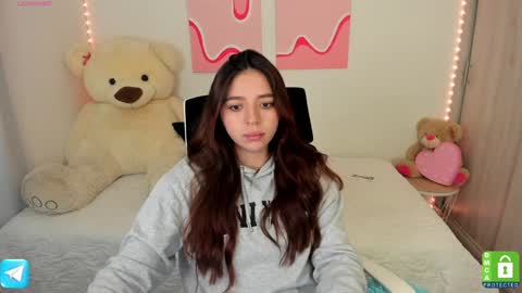  C A M I  online show from 12.15.24