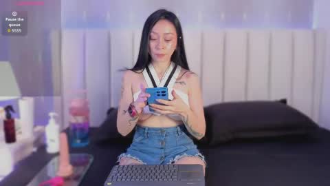 Snapshot of camila_harrington chatting on 05.07.26 CAMI online show from 05.07.26
