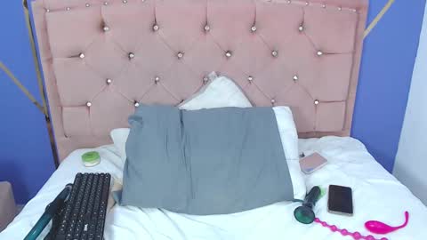 Camila online show from 11.15.25