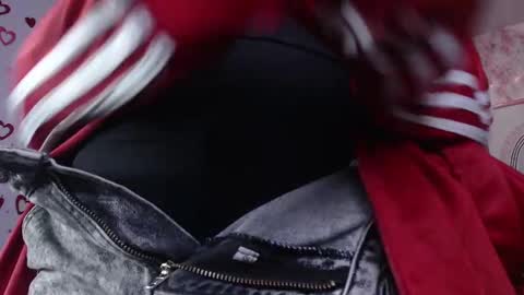 Snapshot of camila_pandora_ch chatting on 02.09.25 Cami online show from 02.09.25