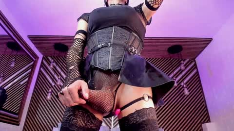 Snapshot of camila_queen20 chatting on 01.30.25 Camila online show from 01.30.25