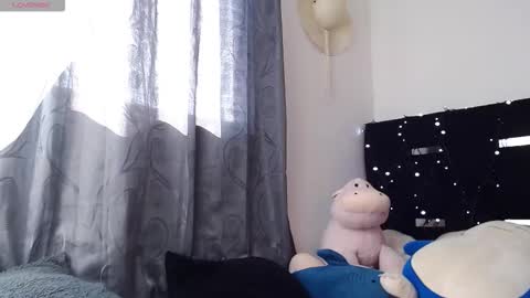 camila_torresss online show from 12.03.25