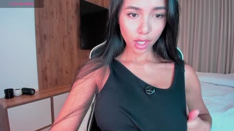 Camila online show from 02.03.26