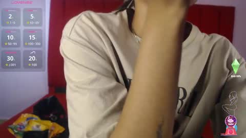 Snapshot of camilahot_girl chatting on 11.04.25 kira online show from 11.04.25