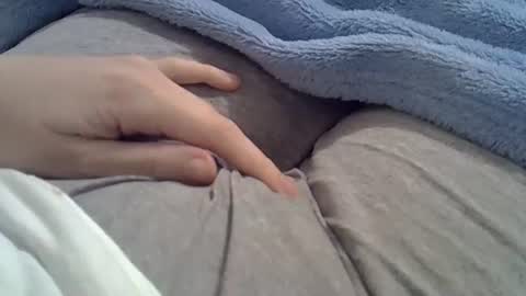 flash 50 tokens BIG CLIT  tits pussy. masturbation big clit 150 tokens fingers inside pussy 1000 tk  pump big clit 300 tk online show from 09.25.25