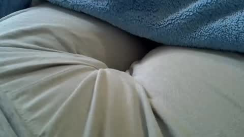 flash 50 tokens BIG CLIT  tits pussy. masturbation big clit 150 tokens fingers inside pussy 1000 tk  pump big clit 300 tk online show from 10.20.25