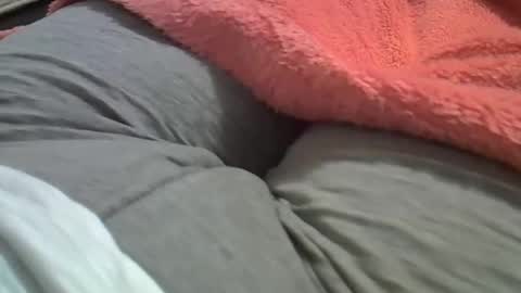 flash 50 tokens BIG CLIT  tits pussy. masturbation big clit 150 tokens fingers inside pussy 1000 tk  pump big clit 300 tk online show from 03.12.26