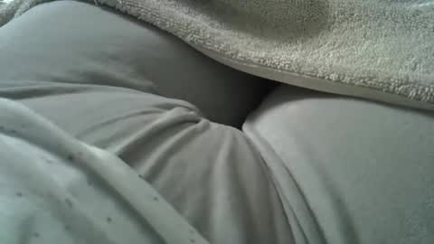 flash 50 tokens BIG CLIT  tits pussy. masturbation big clit 150 tokens fingers inside pussy 1000 tk  pump big clit 300 tk online show from 03.17.26