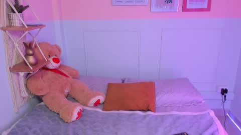 Camila  online show from 02.12.26