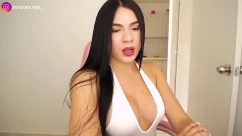 X IGcamiryan01 online show from 04.18.26