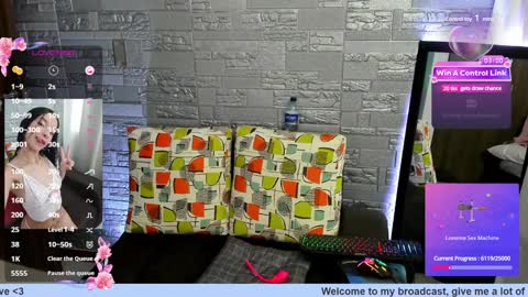 Snapshot of camilavill chatting on 12.06.24 CamilaVill online show from 12.06.24