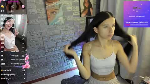 Snapshot of camilavill chatting on 02.25.26 CamilaVill online show from 02.25.26