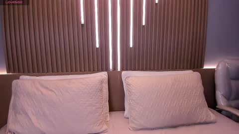 camile_cute online show from 12.18.25