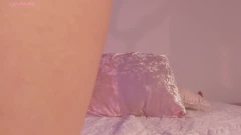 Snapshot of camile_histon chatting on 11.06.25 Camile online show from 11.06.25