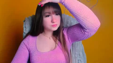 Snapshot of camilla_body chatting on 04.07.26 Camilla online show from 04.07.26