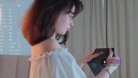 Snapshot of camillahooser chatting on 05.09.26 May online show from 05.09.26