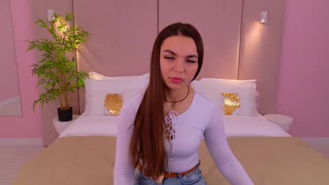 Camilla online show from 03.04.25