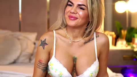 Camy online show from 12.04.25