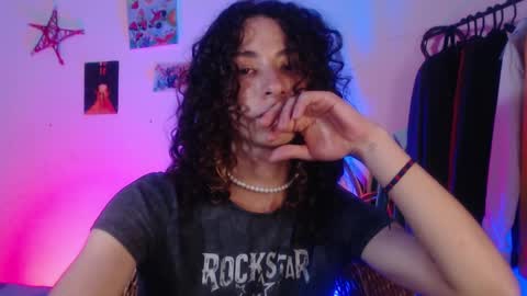 Snapshot of camille_delrey chatting on 01.15.25 Camille online show from 01.15.25