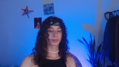 Snapshot of camille_delrey chatting on 01.25.25 Camille online show from 01.25.25