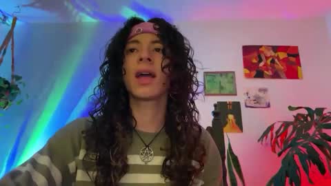 Snapshot of camille_delrey chatting on 10.09.25 Camille online show from 10.09.25